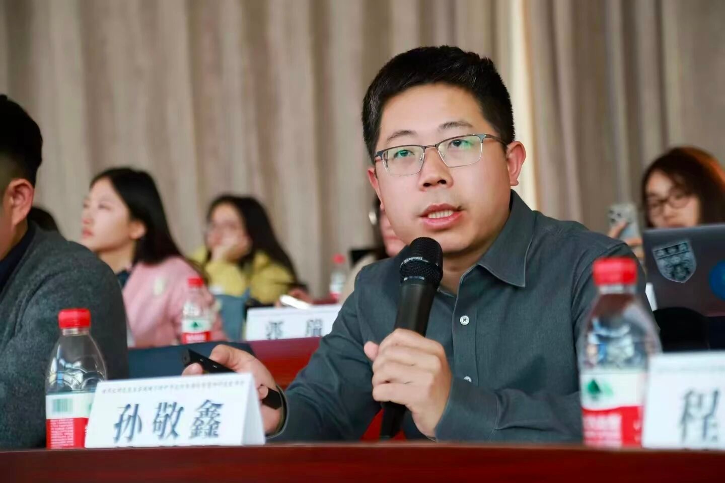 william威廉中文官网